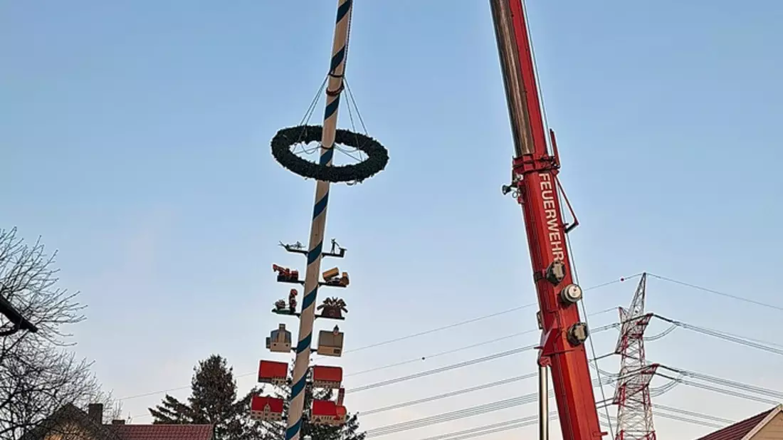 FW-M: Die Standfestigkeit verloren (Langwied) - Bild: presseportal.de