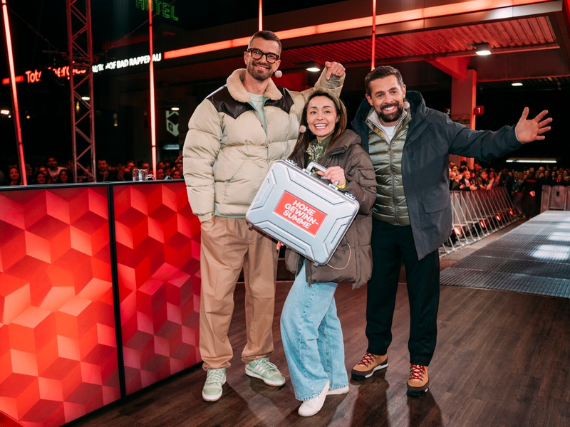 Ein sehr gutes Quiz (mit hoher Prime-Time-Quote): Die neue ProSieben-Liveshow startet mit starken 14,7 Prozent Marktanteil, Alina gewinnt bei Joko & Klaas 100.000 Euro - Foto: Joyn/Julian Mathieu, presseportal.de