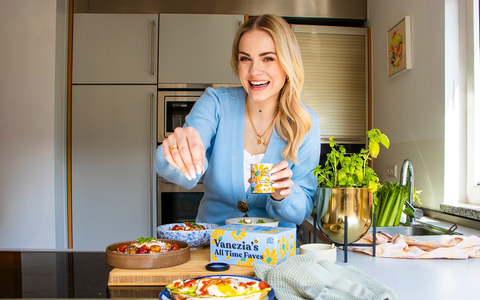 Just Spices und Vanezia Blum bringen ihre zweite Co-Creation auf den Markt - Foto: presseportal.de