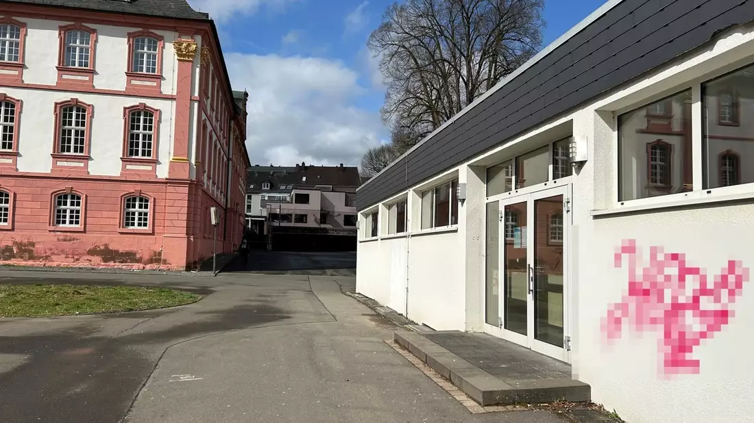 POL-PDWIL: Sachbeschädigung durch Graffiti - Bild: presseportal.de