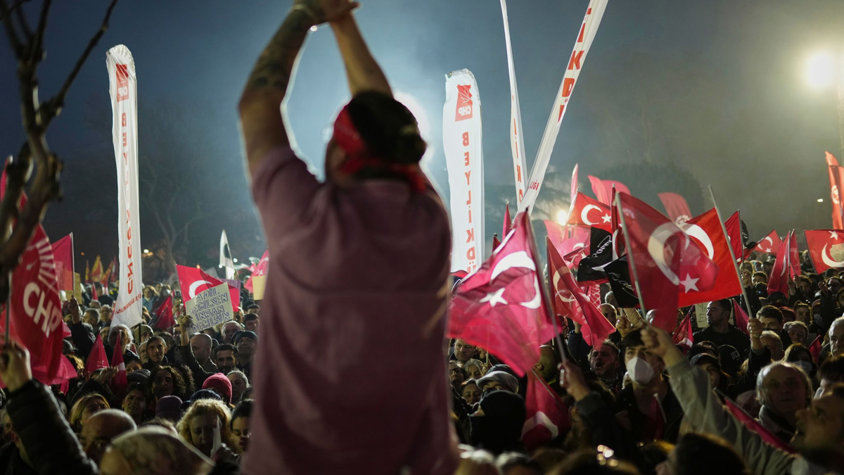 Am Samstag ist in Istanbul eine Groß-Demo geplant.  - Foto: Francisco Seco/AP/dpa