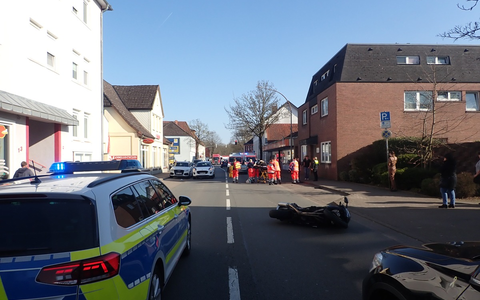 POL-ROW: ++ Alkoholisierter Fahrer auf der A1 gestoppt ++ Schwerer Unfall in Vahlde - Zwei Personen eingeklemmt ++ Schwerverletzter Motorradfahrer nach Unfall in Bremervörde ++ - Foto: presseportal.de POL-ROW: ++ Alkoholisierter Fahrer auf der A1 gestoppt ++ Schwerer Unfall in Vahlde - Zwei Personen eingeklemmt ++ Schwerverletzter Motorradfahrer nach Unfall in Bremervörde ++ - Foto: presseportal.de