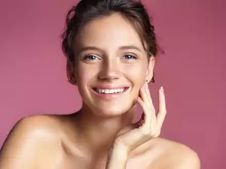 Anti-Falten-Mittel im Check: Dermatologe verrät, welche Stoffe wirklich helfen – und was reines Marketing ist - Foto: presseportal.de