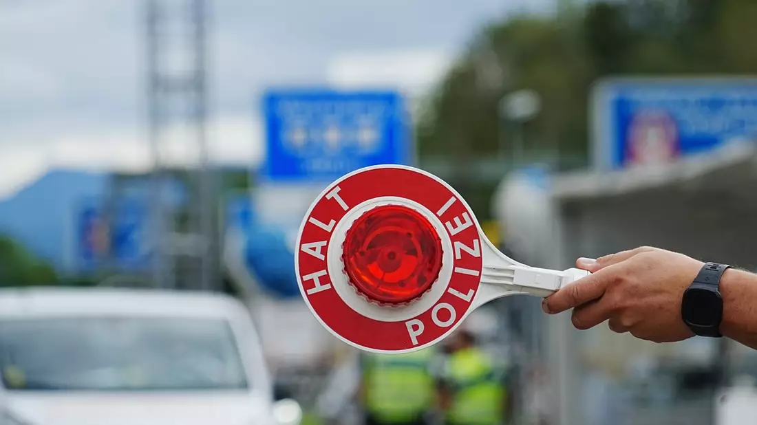 Bundespolizeidirektion München: Bundespolizei Freilassing vollstreckt Haftbefehle - Bild: presseportal.de