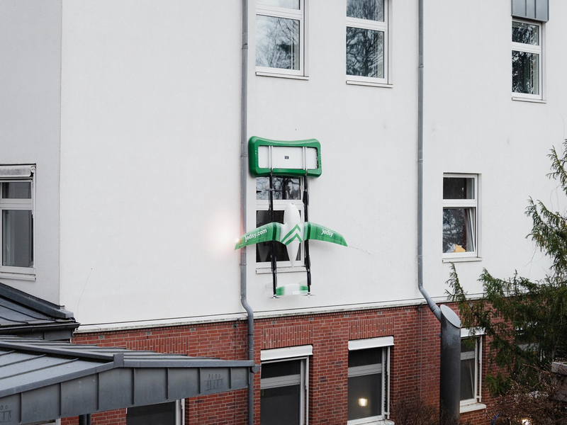 Deutschlandpremiere: Asklepios startet ersten Drohnen-Linienflugbetrieb für Laborproben - Foto: presseportal.de