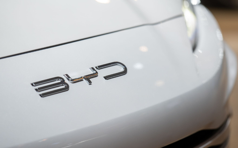 Während US-Rivale Tesla zuletzt in der Volksrepublik Probleme hatte, geht das Wachstum bei BYD auch in den ersten Monaten des neuen Jahres weiter. (Archivbild) - Foto: Jonas Roosens/Belga/dpa