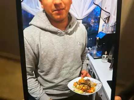 POL-H: Öffentlichkeitsfahndung: 16-jähriger Jugendlicher aus Hannover-Ricklingen vermisst - Wer hat Hamit B. gesehen? - Foto: presseportal.de