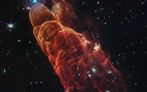 Eine neue Aufnahme des sogenannten Kosmischen Wirbelsturms könnte Fachleuten helfen, Stern-Auswürfe besser zu verstehen. - Foto: Weltraumteleskop James Webb/NASA/ESA/CSA/dpa Eine neue Aufnahme des sogenannten Kosmischen Wirbelsturms könnte Fachleuten helfen, Stern-Auswürfe besser zu verstehen. - Foto: Weltraumteleskop James Webb/NASA/ESA/CSA/dpa