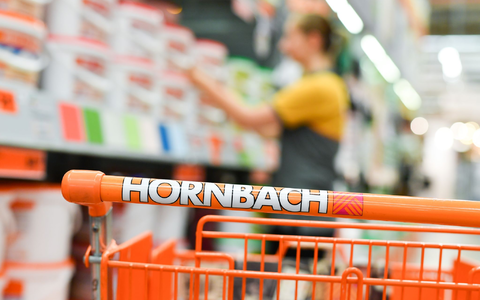 Bei Hornbach läuft das Geschäft überraschend gut.   - Foto: Uwe Anspach/dpa