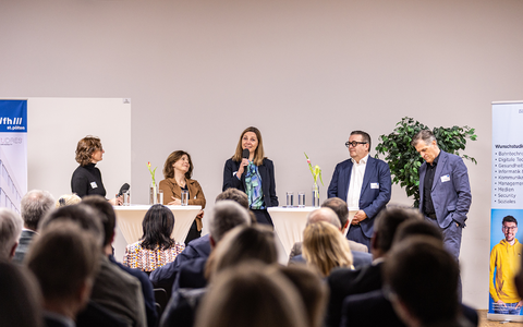 Podiumstalk - Foto: Philine Pils/FH St. Pölten über pressetext.de