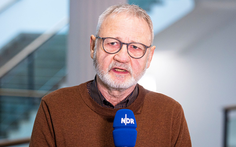 Im Prozess gegen die ehemalige RAF-Terroristin Daniela Klette gibt es mehrere Nebenkläger. Opferanwalt Steffen Hörning hofft auf ein ruhiges Verfahren. (Archivbild) - Foto: Moritz Frankenberg/dpa