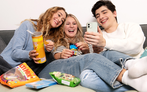 Trennen - aber gechillt! / Recyclingtipps: Gebrauchte Snackverpackungen richtig trennen - Foto: presseportal.de