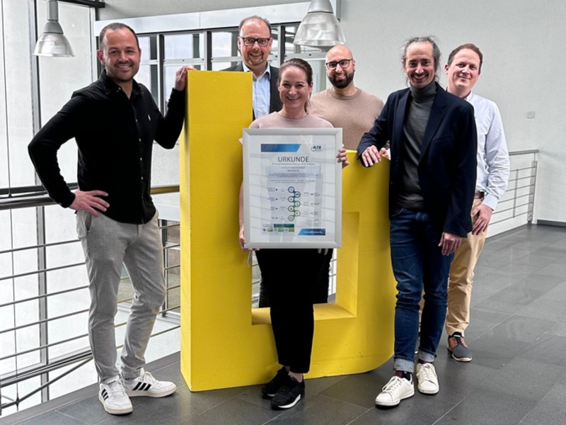 Bertrandt erhält Auszeichnung für nachhaltig-soziales IT-Engagement / Zusammenarbeit mit AfB social & green IT erfolgreich fortgesetzt - Foto: presseportal.de