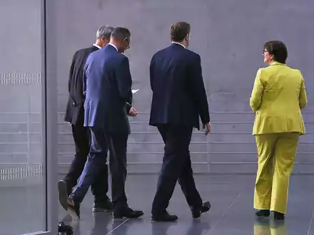 Markus Söder, Friedrich Merz, Lars Klingbeil, Saskia Esken (Archiv) - Foto: über dts Nachrichtenagentur