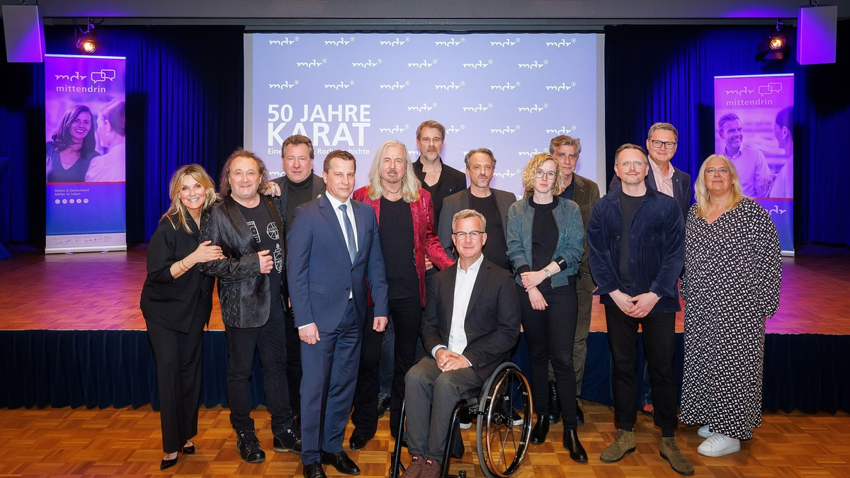 HochKARATig: 200 Fans bei exklusiver MDR-Preview mit Band in Leipzig / „50 Jahre KARAT – eine Rockgeschichte“ - Foto: presseportal.de