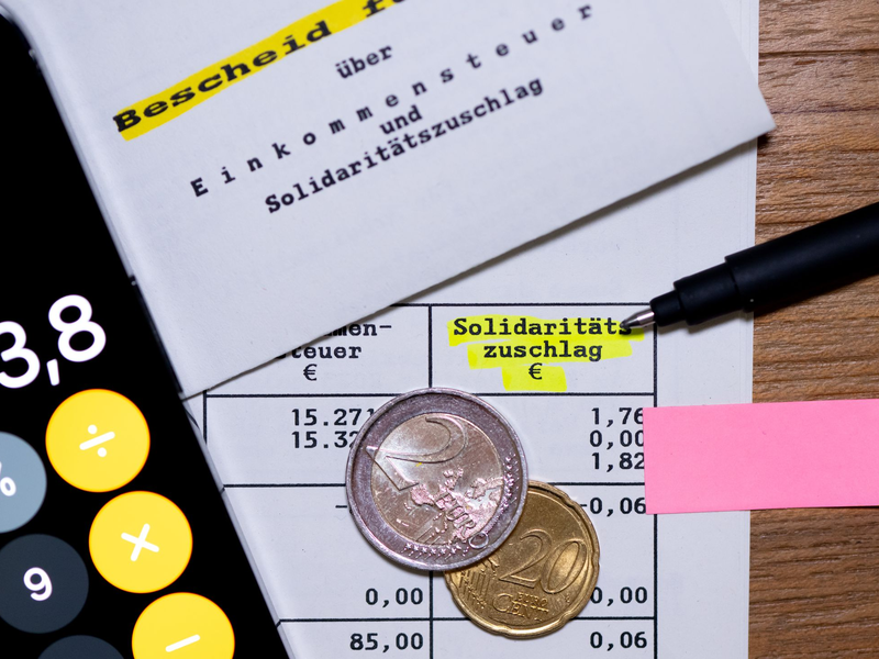 Für 90 Prozent der Steuerpflichtigen wurde der Soli Ende 2020 bereits abgeschafft. (Symbolbild) - Foto: Sven Hoppe/dpa