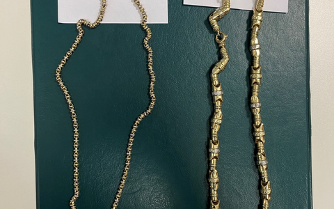 HZA-KA: Zollkontrollen am Flughafen Karlsruhe/Baden-Baden: Nicht angemeldeter Goldschmuck sichergestellt - Foto: presseportal.de