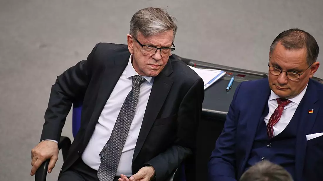 AfD-Bundestagsvizekanddiat Gerold Otten und Tino Chrupalla am 25.03.2025 - Bild: über dts Nachrichtenagentur