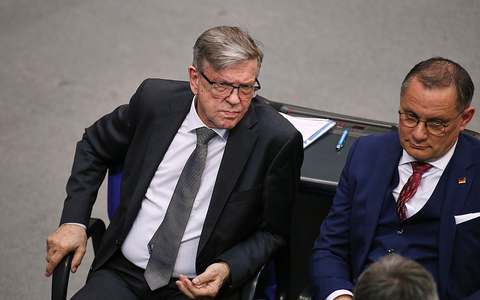 AfD-Bundestagsvizekanddiat Gerold Otten und Tino Chrupalla am 25.03.2025 - Foto: über dts Nachrichtenagentur