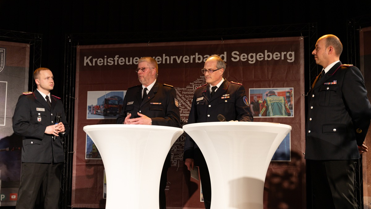 FW-SE: 115.Jahreshauptversammlung des Kreisfeuerwehrverbandes - Foto: presseportal.de