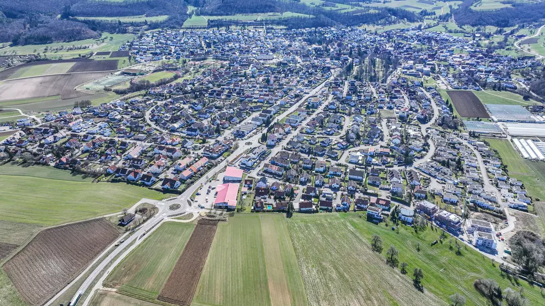 Das Betreiben eines Dönerladens in einem leerstehenden Container in Essingen lehnte der Gemeinderat ab.  - Bild: Jason Tschepljakow/dpa