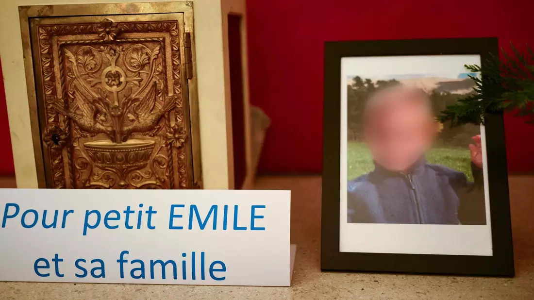 Vor knapp einem Jahr hatte eine Spaziergängerin den Schädel von Émile gefunden. (Archivbild) - Bild: Christophe Simon/AFP/dpa