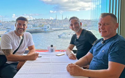 Trödeltrupp on Tour - Schatzjagd durch Europa: Trödel, Duelle und jede Menge Feilscherei in der Türkei - Foto: presseportal.de