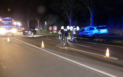 POL-GM: Unfall im Einmündungsbereich - Foto: presseportal.de