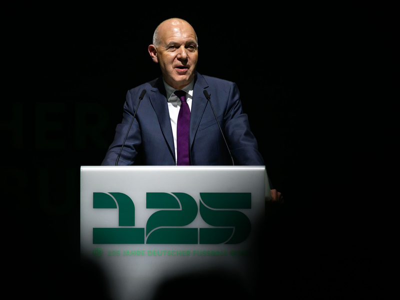 Der DFB-Chef sorgt sich bei noch mehr WM-Teams um die Ligen in Deutschland.  - Foto: Hendrik Schmidt/dpa