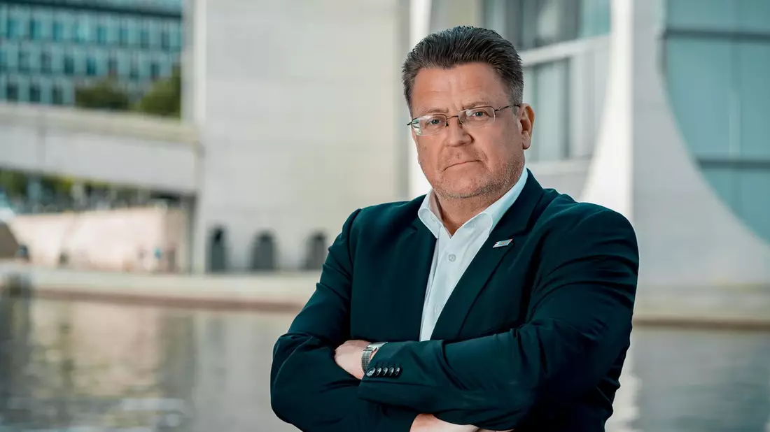 Stephan Brandner: Urteil im Hammerbande-Komplex ist klares Signal gegen linksextreme Gewalt - Bild: presseportal.de