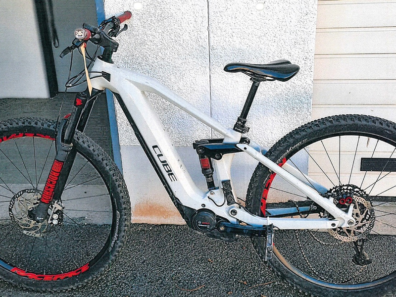 LPI-EF: Eigentümer von hochwertigem Fahrrad gesucht - Foto: presseportal.de