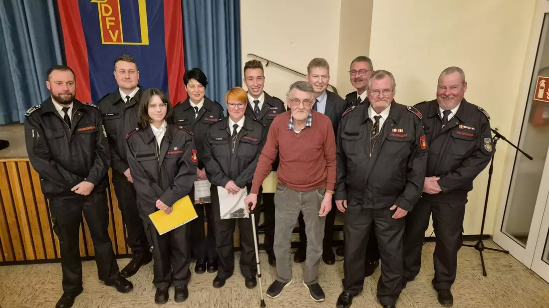 FW-EN: Jahresdienstbesprechung 2025 der Freiwilligen Feuerwehr Wetter (Ruhr) - Bild: presseportal.de