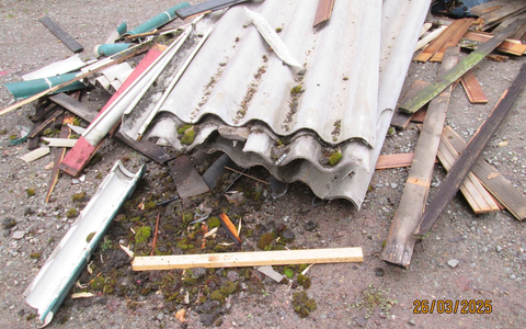 POL-LDK: + Erneut Dämmmaterial und Asbestplatten im Wald entsorgt (jetzt mit Bildern!)+ - Foto: presseportal.de