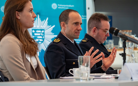 POL-WE: Polizeiliche Kriminalstatistik (PKS) des Polizeipräsidiums Mittelhessen für das Jahr 2024 - Foto: presseportal.de POL-WE: Polizeiliche Kriminalstatistik (PKS) des Polizeipräsidiums Mittelhessen für das Jahr 2024 - Foto: presseportal.de