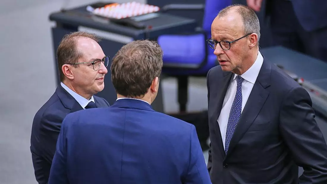 Alexander Dobrindt, Lars Klingbeil, Friedrich Merz am 25.03.2025 - Bild: über dts Nachrichtenagentur