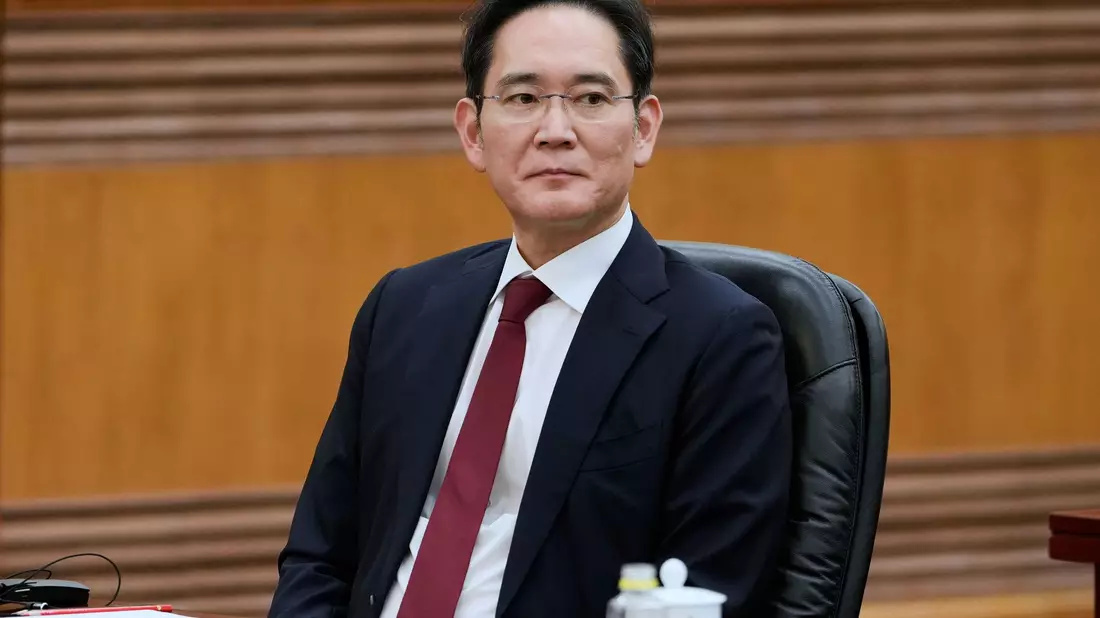 Der CEO von Samsung Electronics, Lee Jae Yong, nahm ebenfalls an dem Treffen der Top-Manager  in Peking teil.  - Bild: Ng Han Guan/AP/dpa