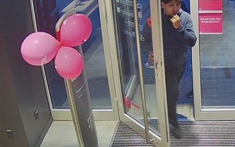 POL-NK: Zeugenaufruf nach Diebstahl - Foto: presseportal.de