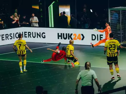 Rekordulisse auf DAZN: Über 2,5 Millionen Fans schauen die zweite Edition der Infinity League - FC Bayern München gewinnt - Foto: presseportal.de