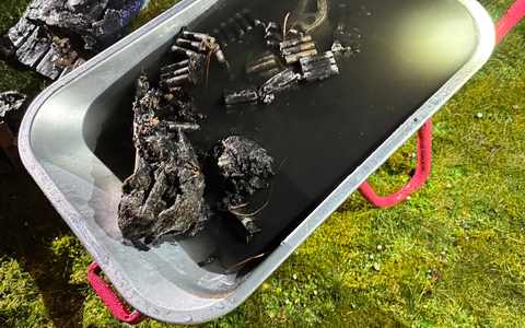 FFW Fredenbeck: Kellerbrand in Wedel - Foto: presseportal.de