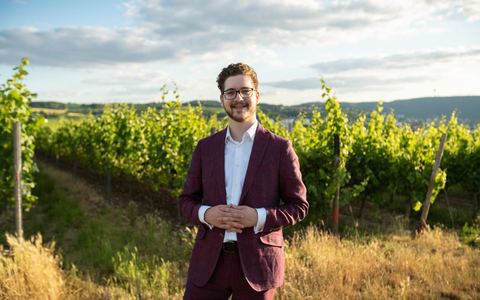 Effiziente Mobilfunkverwaltung mit Axel Graß und Tekola Deutschland – weniger Aufwand, geringere Kosten - Foto: presseportal.de Effiziente Mobilfunkverwaltung mit Axel Graß und Tekola Deutschland – weniger Aufwand, geringere Kosten - Foto: presseportal.de