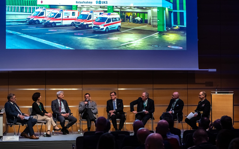 Starke Partner in Frieden, Krise und Krieg - Der Sanitätsdienst der Bundeswehr und das zivile Gesundheitssystem - Foto: presseportal.de
