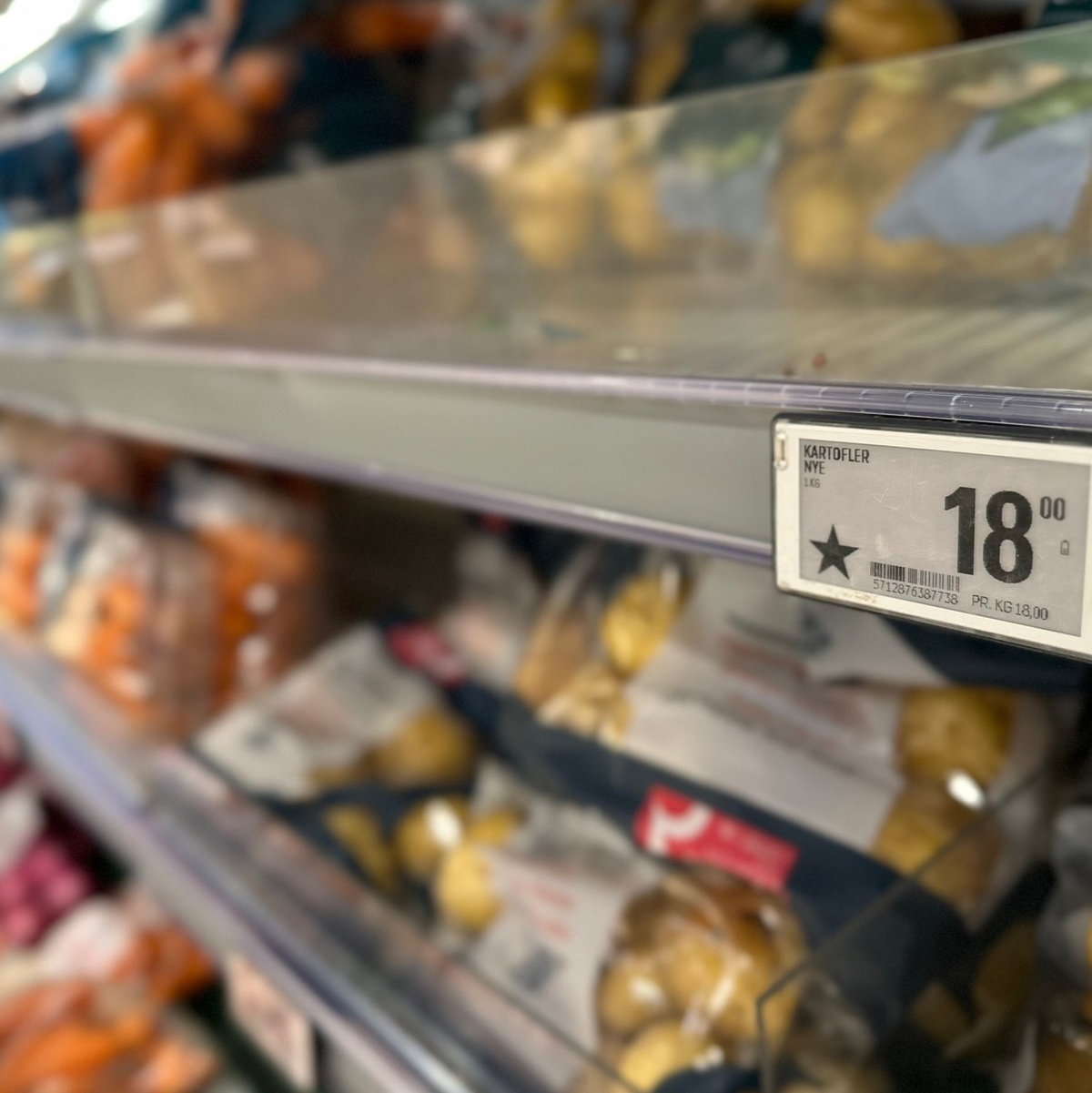 Europäische Waren sind in mehreren dänischen Supermärkten nun mit einem Stern gekennzeichnet. - Foto: Steffen Trumpf/dpa