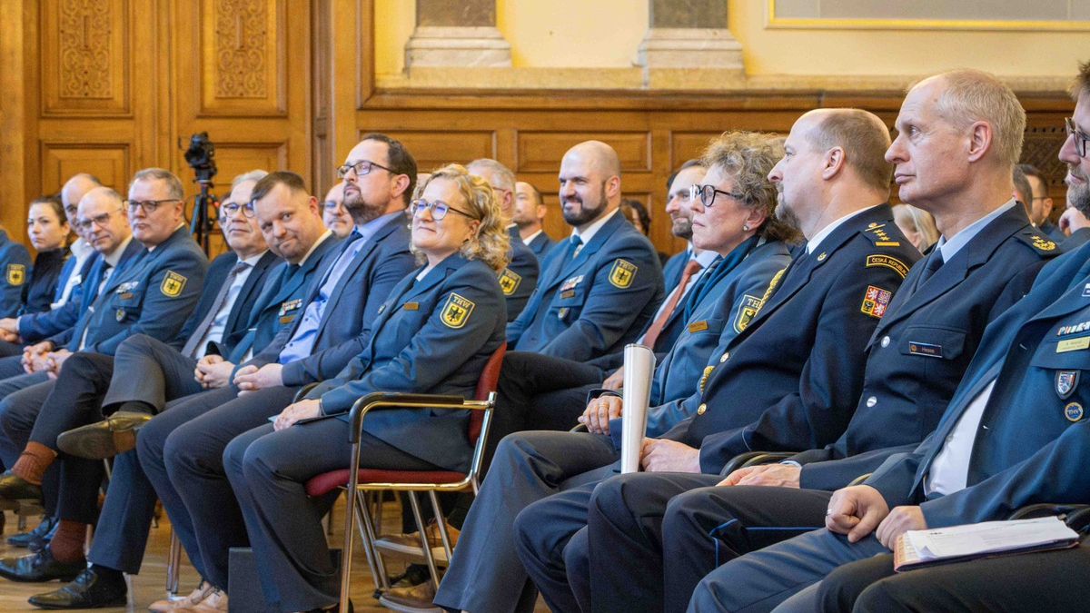 THW SN-TH: Das THW Sachsen, Thüringen hat eine neue Führung: Wandel mit Weitblick - Foto: presseportal.de