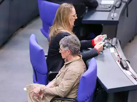 Katharina Dröge und Britta Haßelmann am 25.03.2025 - Foto: über dts Nachrichtenagentur