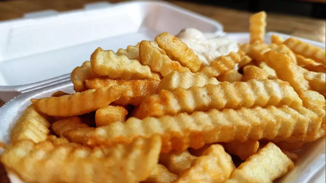 Pommes mit Majo (Archiv) - Bild: über dts Nachrichtenagentur