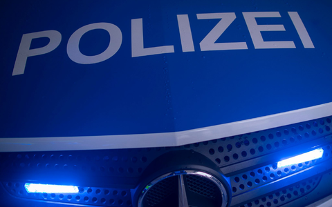 Wegen einer vermeintlichen Leiche wurde die Polizei in Rostock auf den Plan gerufen. (Symbolbild) - Foto: Jens Büttner/dpa-Zentralbild/ZB