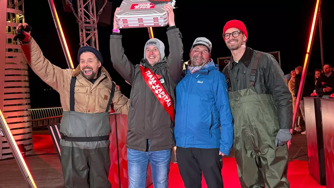 Ein sehr gutes Quiz schlägt hohe Wellen: Ronny gewinnt bei Joko & Klaas auf Usedom 100.000 Euro - Bild: presseportal.de