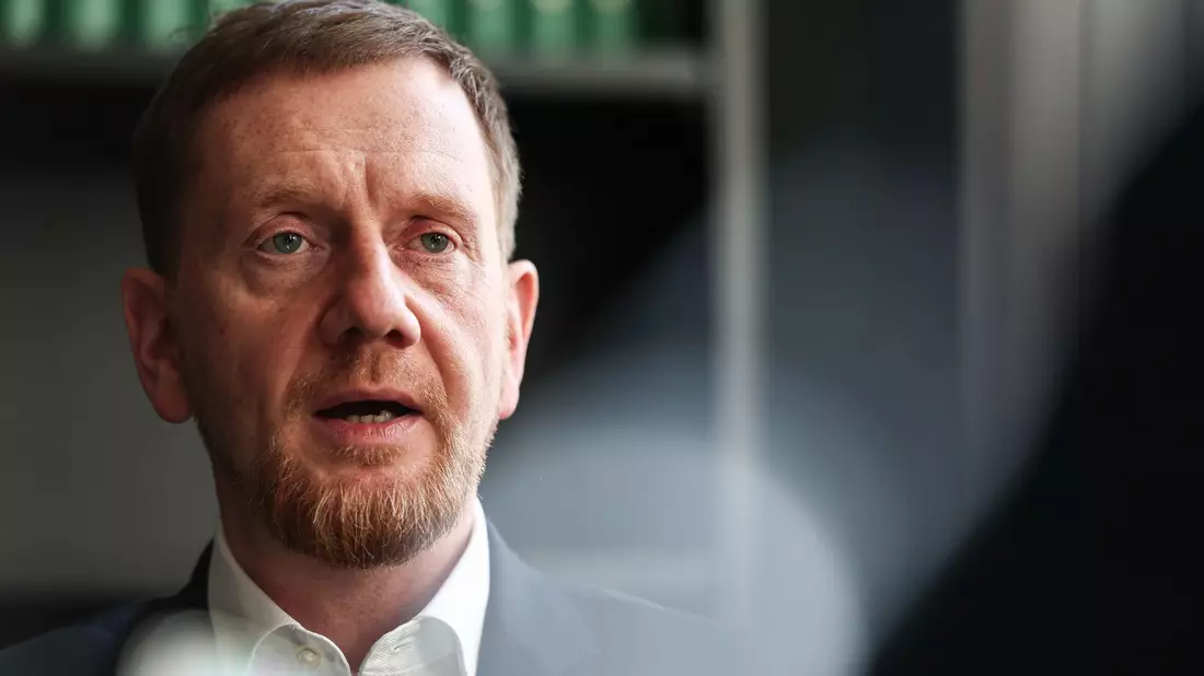 Kretschmer hält das kategorische Nein zur Lockerung der Russland-Sanktionen nicht mehr für zeitgemäß. - Bild: Hannes P. Albert/dpa