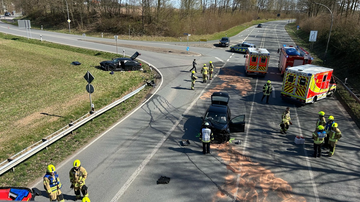 FW-DT: Verkehrsunfall auf dem Nordring - Foto: presseportal.de