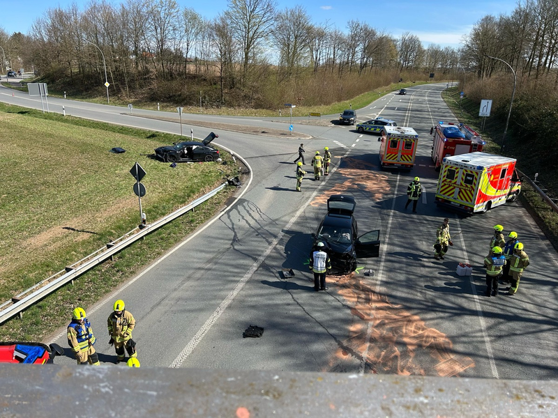 FW-DT: Verkehrsunfall auf dem Nordring - Foto: presseportal.de